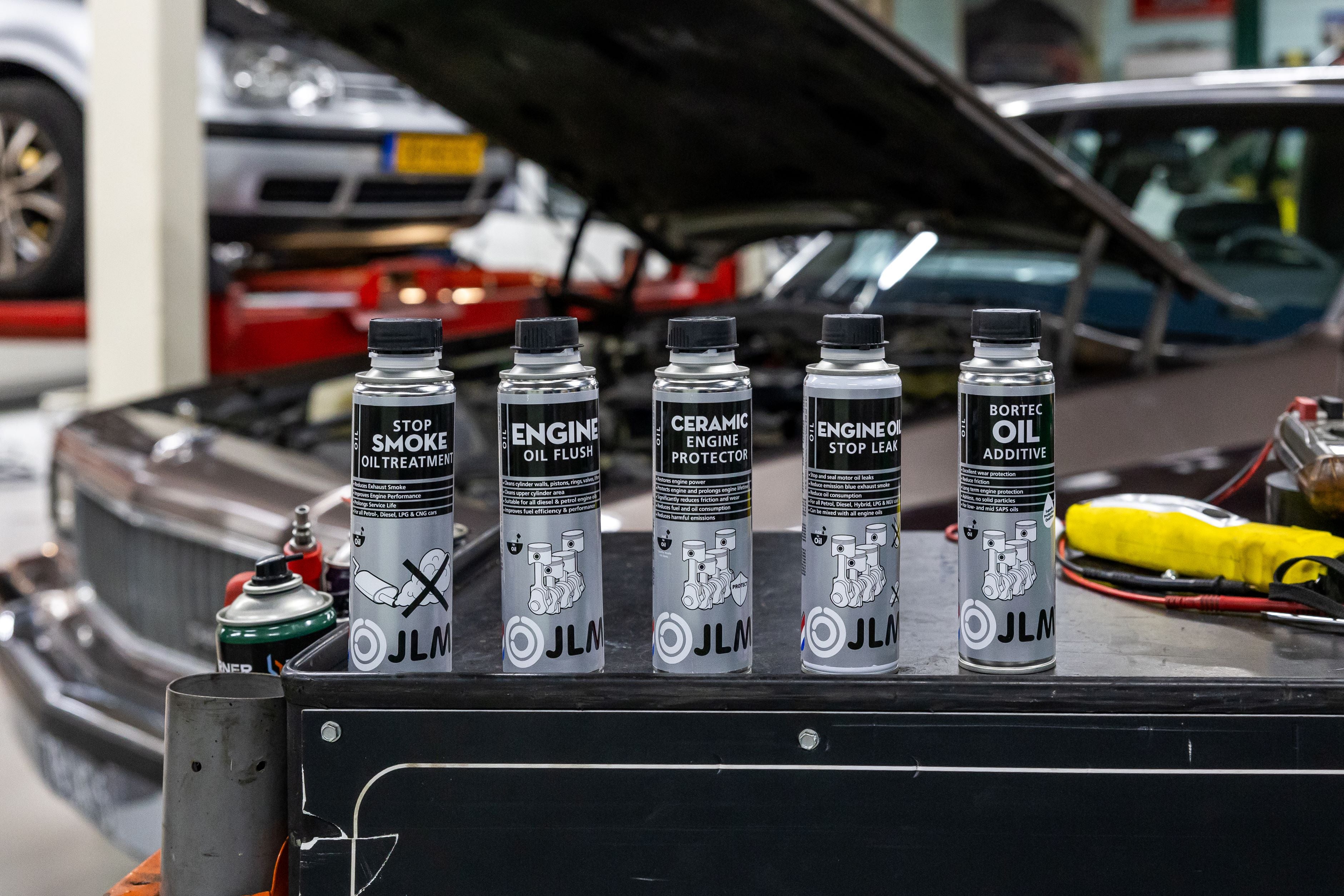 The Benefits of Using Oil Additives for Your Car