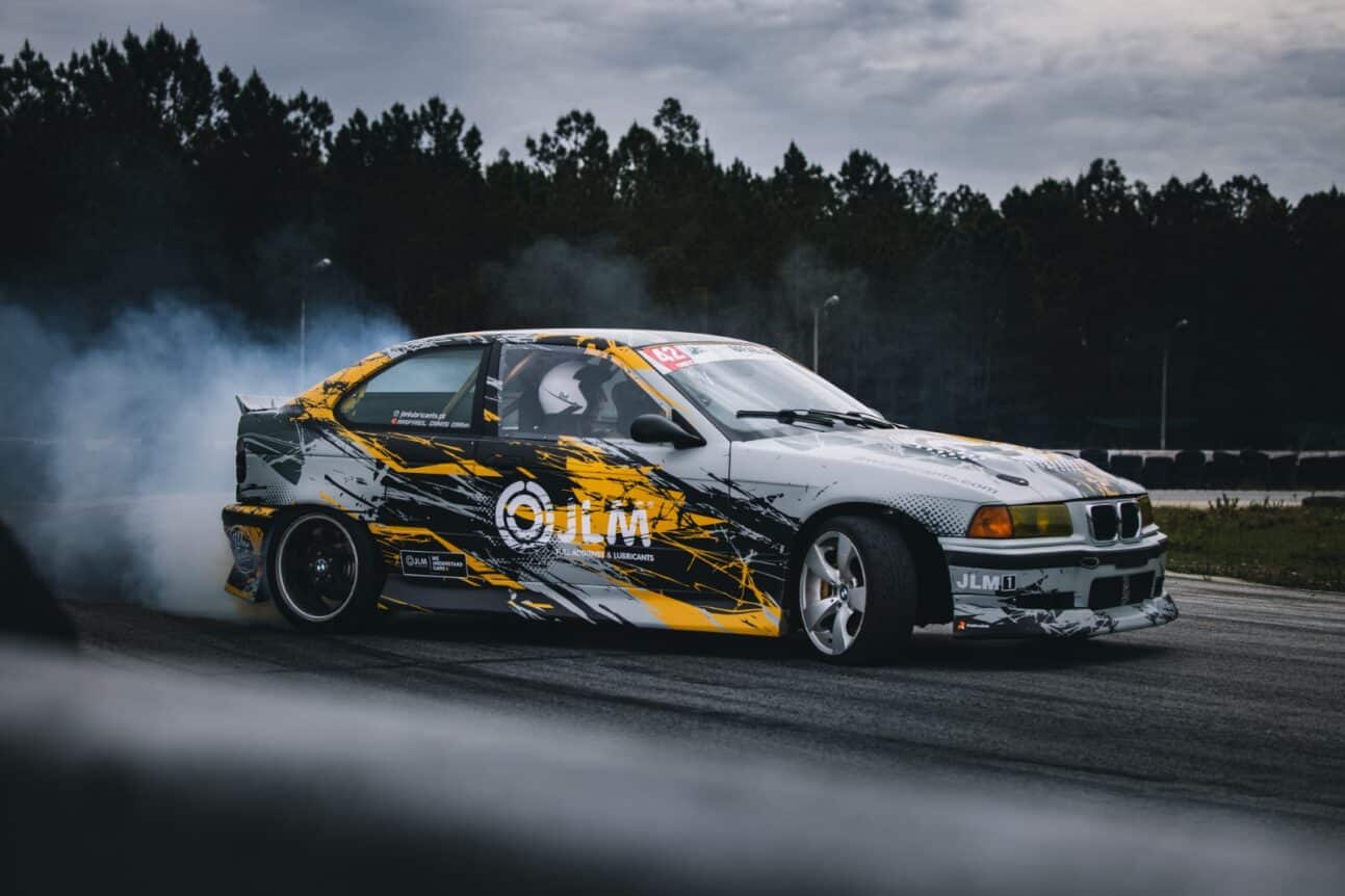 JLM Lubricants burns rubber with drifter Rafael Dinis